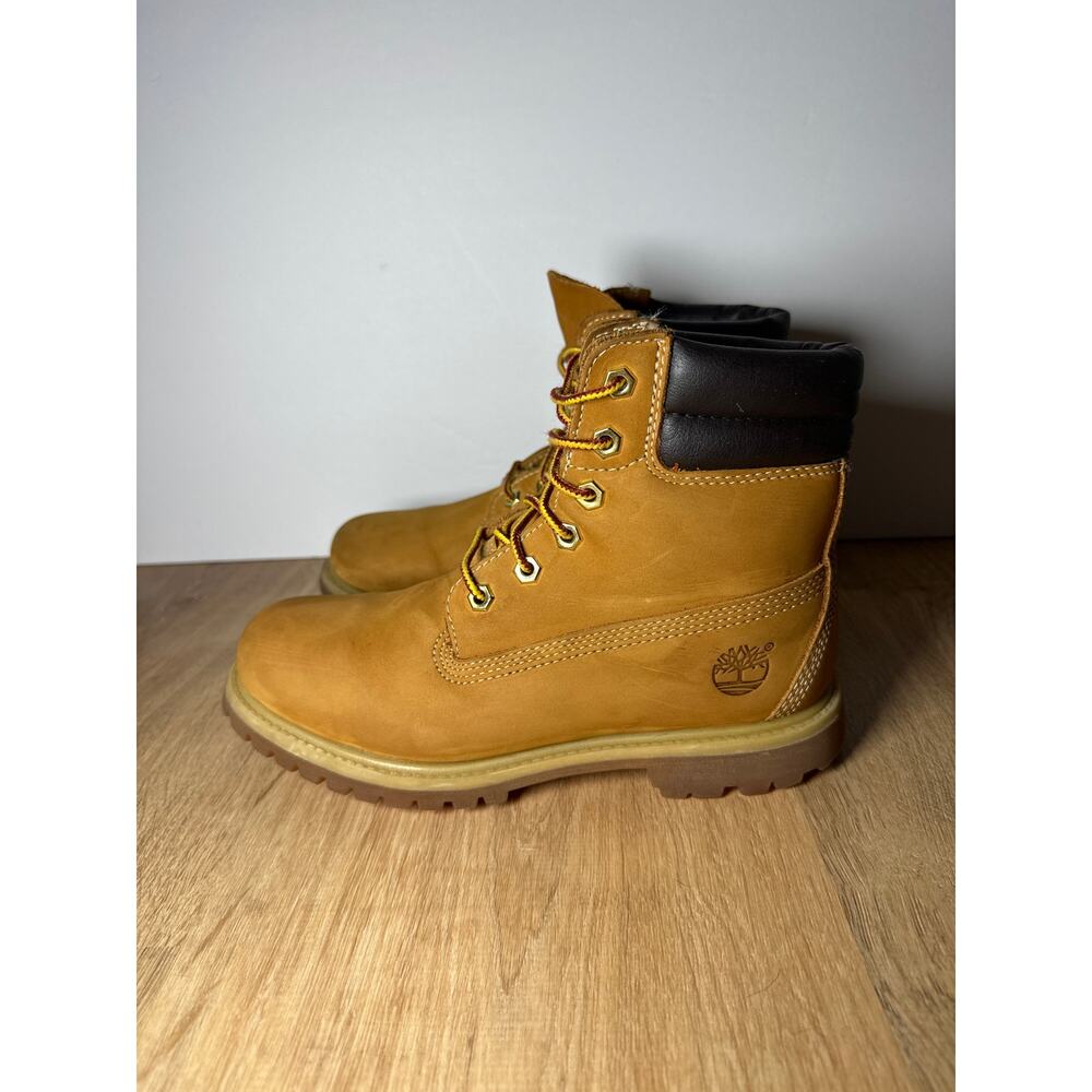 Timberland Wheat Brown Classic 6" Premium Leather Ankle Boots